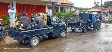 Desa Pancasari lakukan Penyemprotan Disinfektan serta Bentuk Relawan Tanggap Bencana Wabah COVID-19